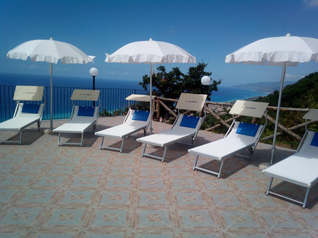 Agriturismo La Palombara 파올라 외부 사진